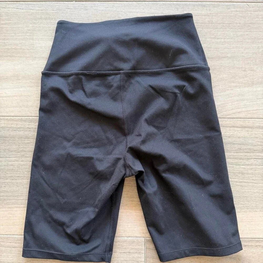 Carbon38 Women's Black Shorts